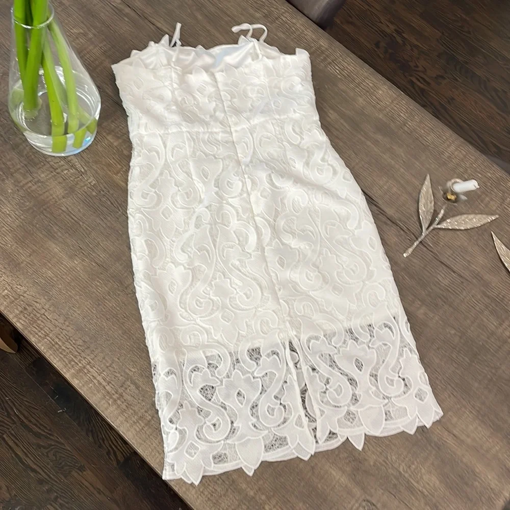 Bardot White Lace Dress - Picture 6 of 13